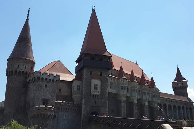 Private 6-Day Dracula Tour in Transylvania from Bucharest - What the $2,078.18 price includes