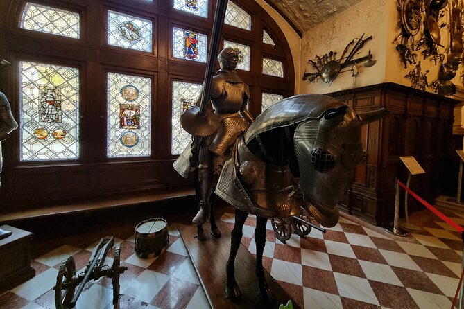 Private Day Trip from Bucharest: Dracula’s Castle, Peles & Brasov - Brașov, lunch, and a medieval center