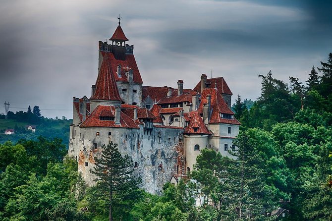 Private Day Trip to Dracula's Castle from Bucharest - Peles Castle in Sinaia deserves priority
