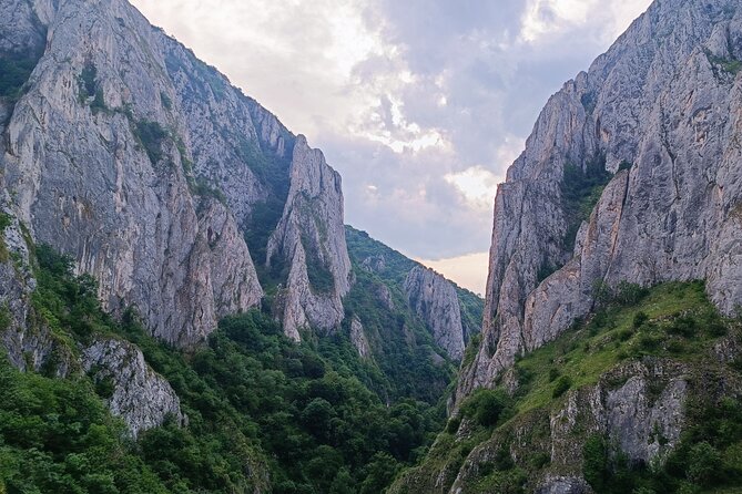 Private Hiking OR Climbing Experience in beaufitul gorges - Key points to know before you book