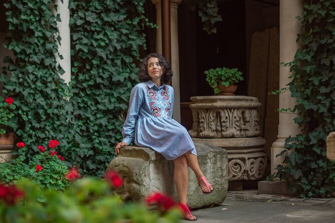 Private Photo-Shoot with Award-Winning Photographer - Piata Unirii shifts the mood to open city space