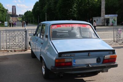 Private-Red Patrol Bucharest Flea Market Tour with a Romanian car