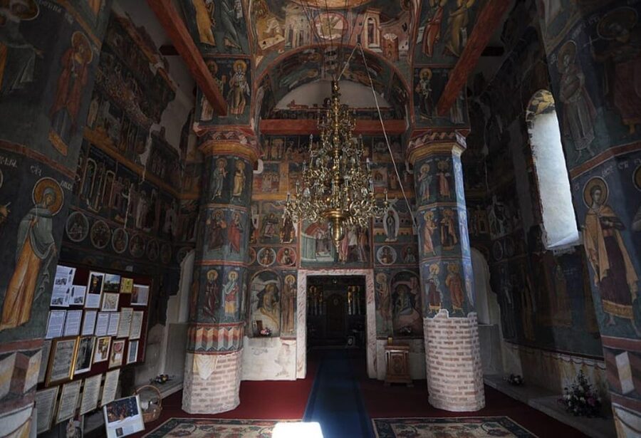 Private Tour from Bucharest to Dracula's tomb and Mogosoaia - Key points to know before booking