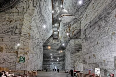 Private Tour to Salt Mine, Lunch at Winery and Dracula Grave