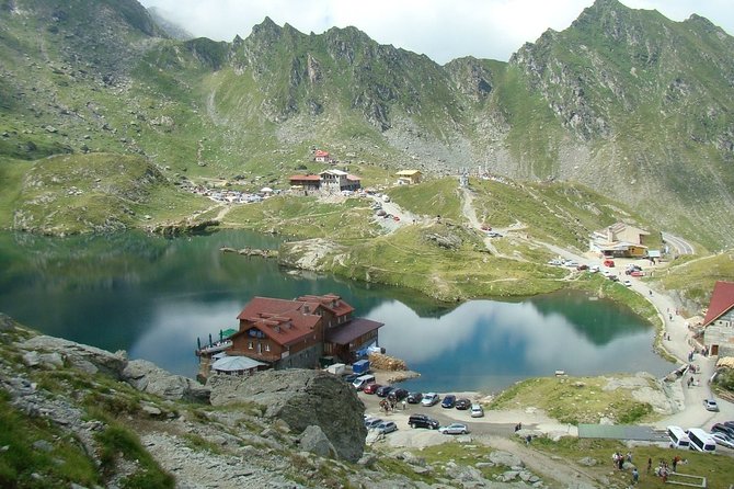 Private Transfagarasan&Balea Lake - Carta Abbey: medieval remains beside the road