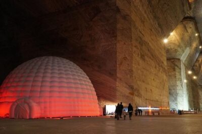 Salt Mine , Lunch at Winery & Dracula Grave – Private Tour
