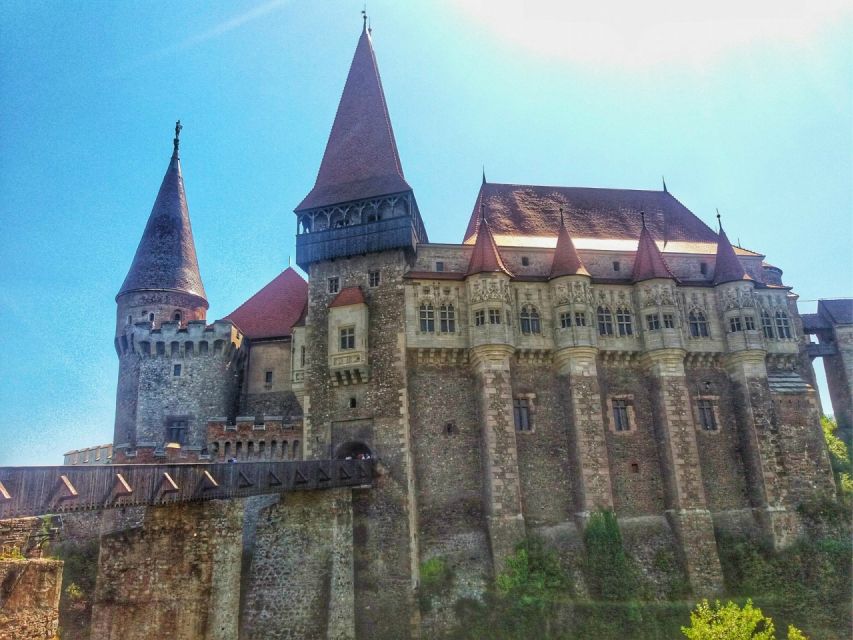 Sibiu: Alba Iulia and Corvin Castle Guided Tour - Key points to know before booking