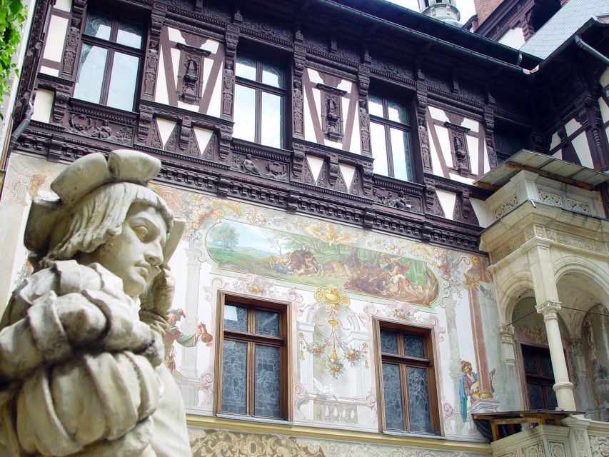 Sinaia: Peleș Castle Tour with An Expert Guide - The imperial apartment has an ironic story