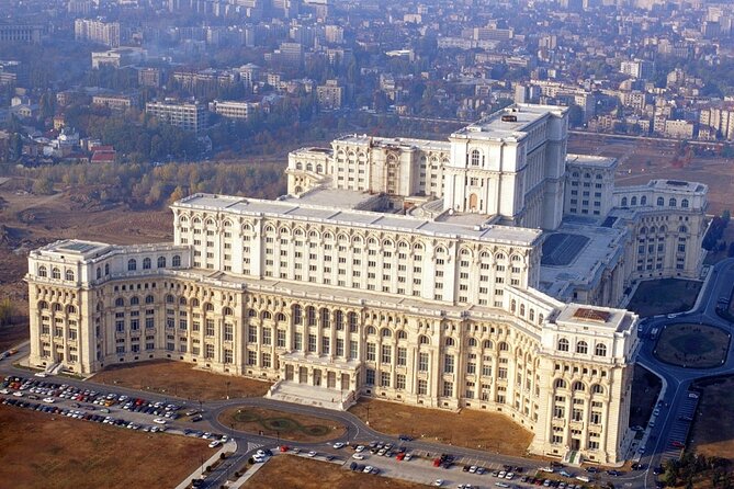 Skip the Line Ticket of the Palace of Parliament in Bucharest - The guide makes the difference