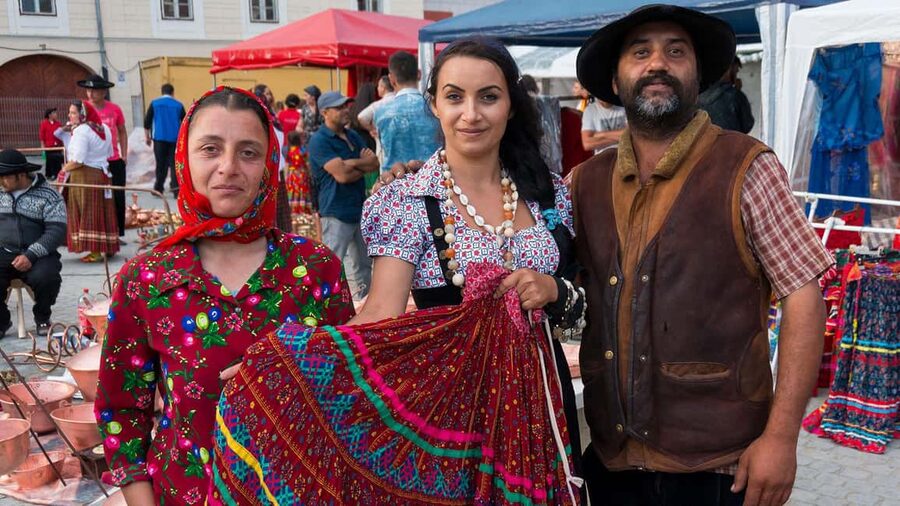 Slavery in Romania,Myths and Truths on Gypsies, Walking Tour - Why this Bucharest walk matters