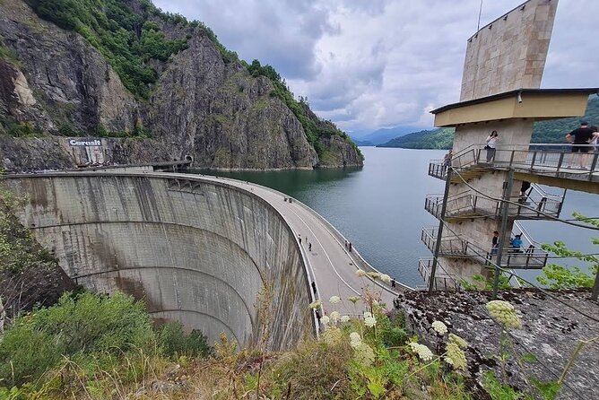 Small-group max 7 - Top Gear Road - Transfăgărăşan Highway - Vidraru Dam and the road into the Făgăraș Mountains