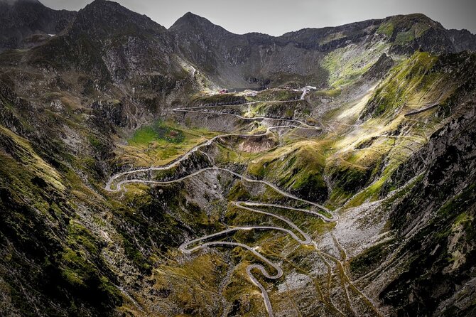 Small group max 7, Transfăgărășan the Top Gear Road - Guide quality can shape the whole experience