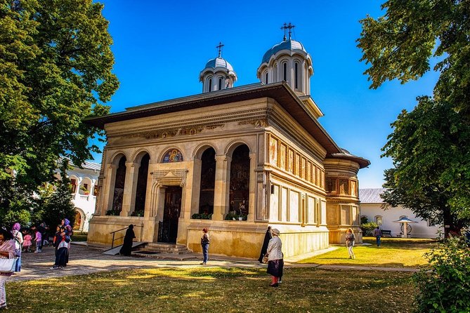 Small Group Tour to Mogosoaia Palace and Snagov Monastery - Practical tips for a smoother visit