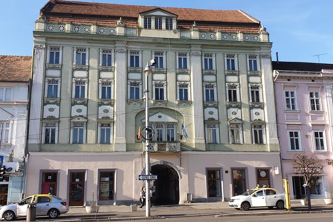 Targu Mures 3 hours walking tour - Starting beside the National Theatre