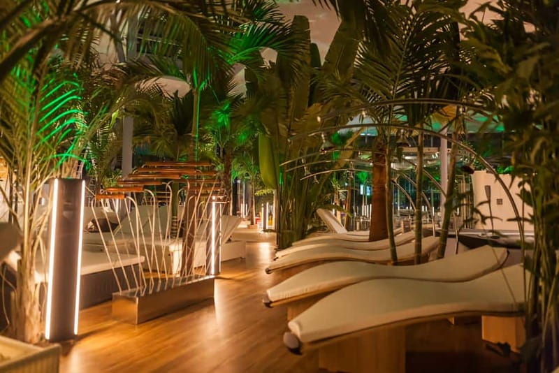 Therme:Spa Day at the biggest oasis of Relaxation《Bucharest》 - Key points to know before booking