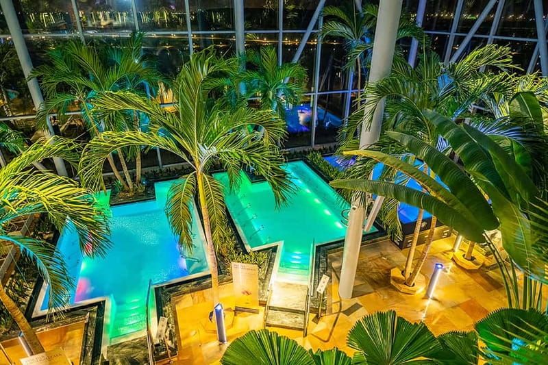 Therme:Spa Day at the biggest oasis of Relaxation《Bucharest》 - Who can use which area
