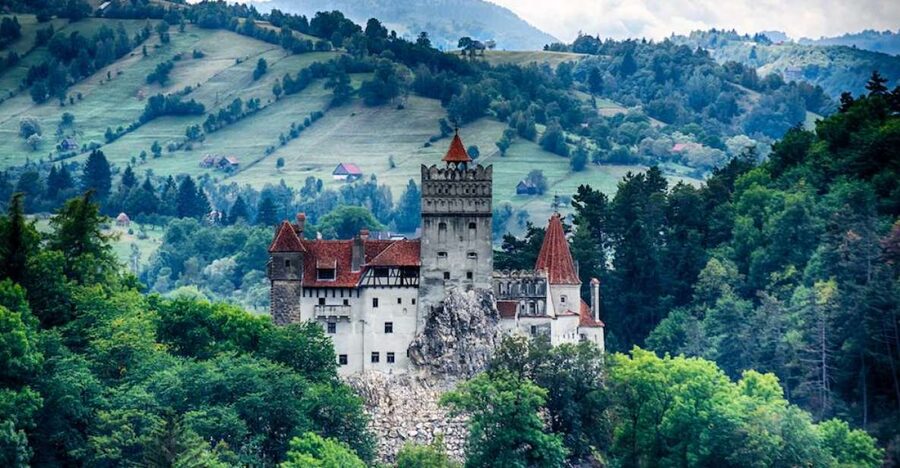 Three Castles in Transylvania Day Trip from Bucharest - Transport, timing, and what to bring