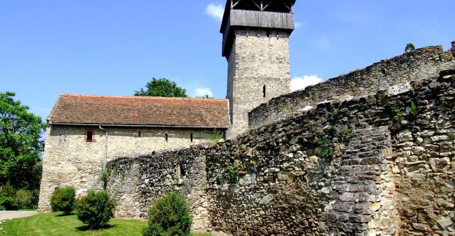 Timisoara Dream Tours: Trip to Hunedoara Castle and to Sibiu - Corvin Castle: a dramatic first stop in Hunedoara