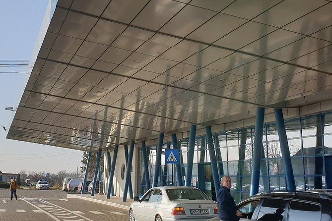 Tirgu Mures Airport Private Transfer - Local help instead of a silent taxi ride