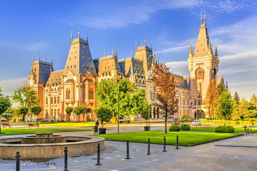 Tour guide in Iasi, Romania - Key points to know before booking