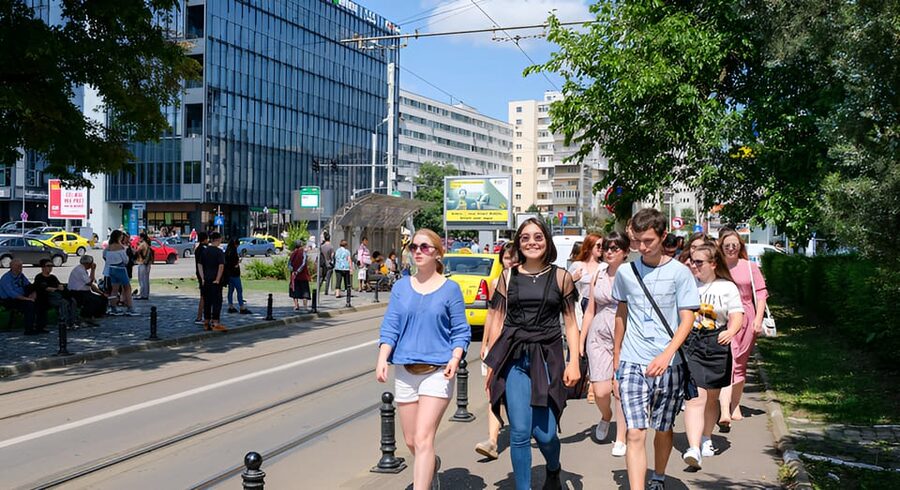 Tour guide in Iasi, Romania - Starting with Cuza in Union Square