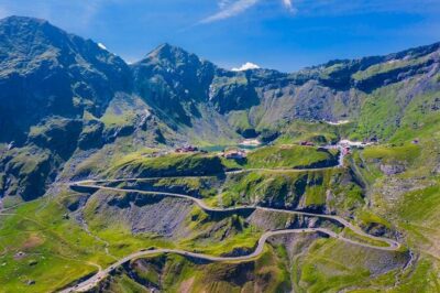 Transfăgărășan Highway & Balea Lake – Private Tour from Bucharest