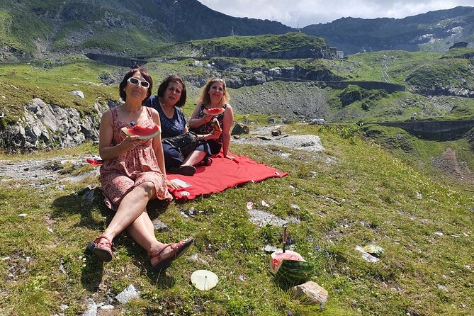 Transfagarasan Road Private Day Trip from Bucharest / The Best Road in the World - Balea Lake reaches the highest point of the day