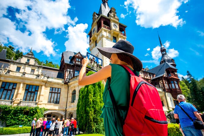 Transylvania and Dracula Castle Full Day Tour from Bucharest - How the guides shape the day