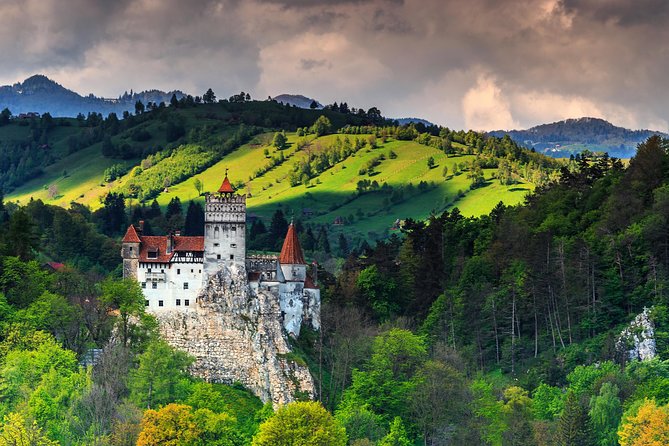 Transylvania and Dracula Castle Full Day Tour from Bucharest - Who should book this day trip?