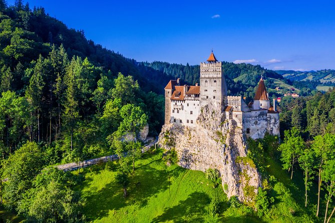 Transylvania and Dracula Castle Full Day Tour from Bucharest - Brașov Old Town: the best chance to slow down
