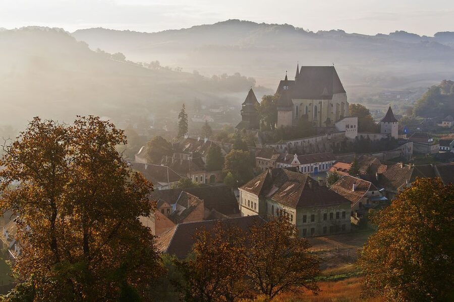 Transylvania Gems: Sighisoara, Medias, Biertan & Gypsy life - Mediaș and the Citadel of Light