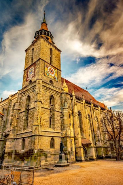 Transylvania Tour: Dracula's Castle, Peles Palace & Brasov - Peleș Castle and the royal start