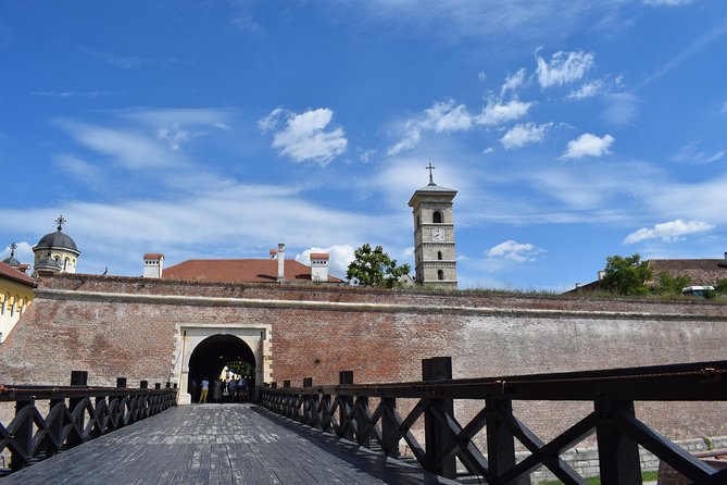 Turda Salt Mine and Hunedoara Corvin Castle from Cluj - Who will get the most from this tour