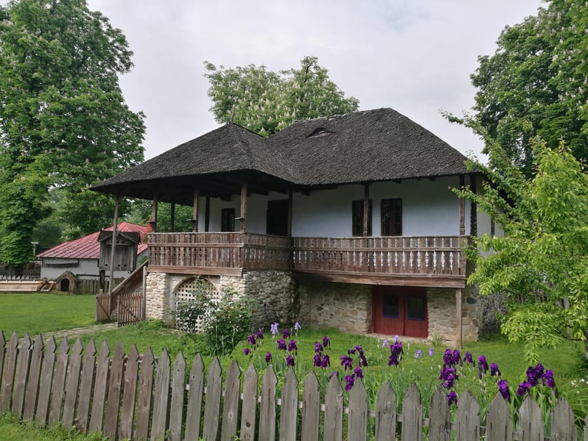 Village Museum Bucharest Guided Tour - Why this short Bucharest tour works