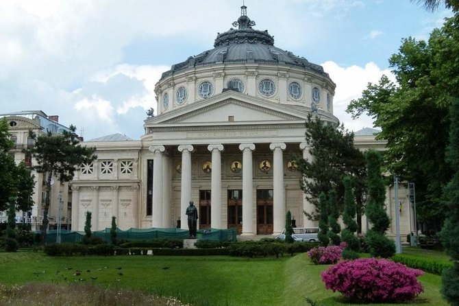 Walking tour of Bucharest - Starting at the French Institute on Bulevardul Dacia