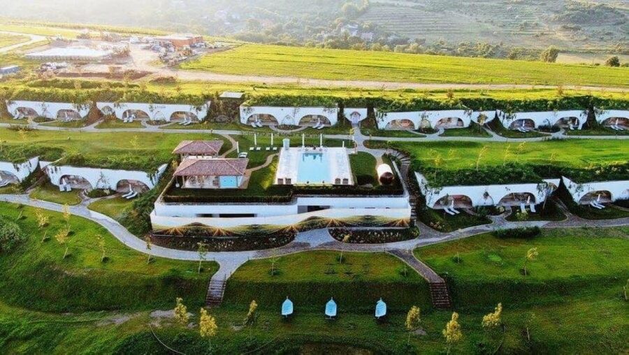 Winery touring & private wine tasting - one day private tour - Key points at a glance